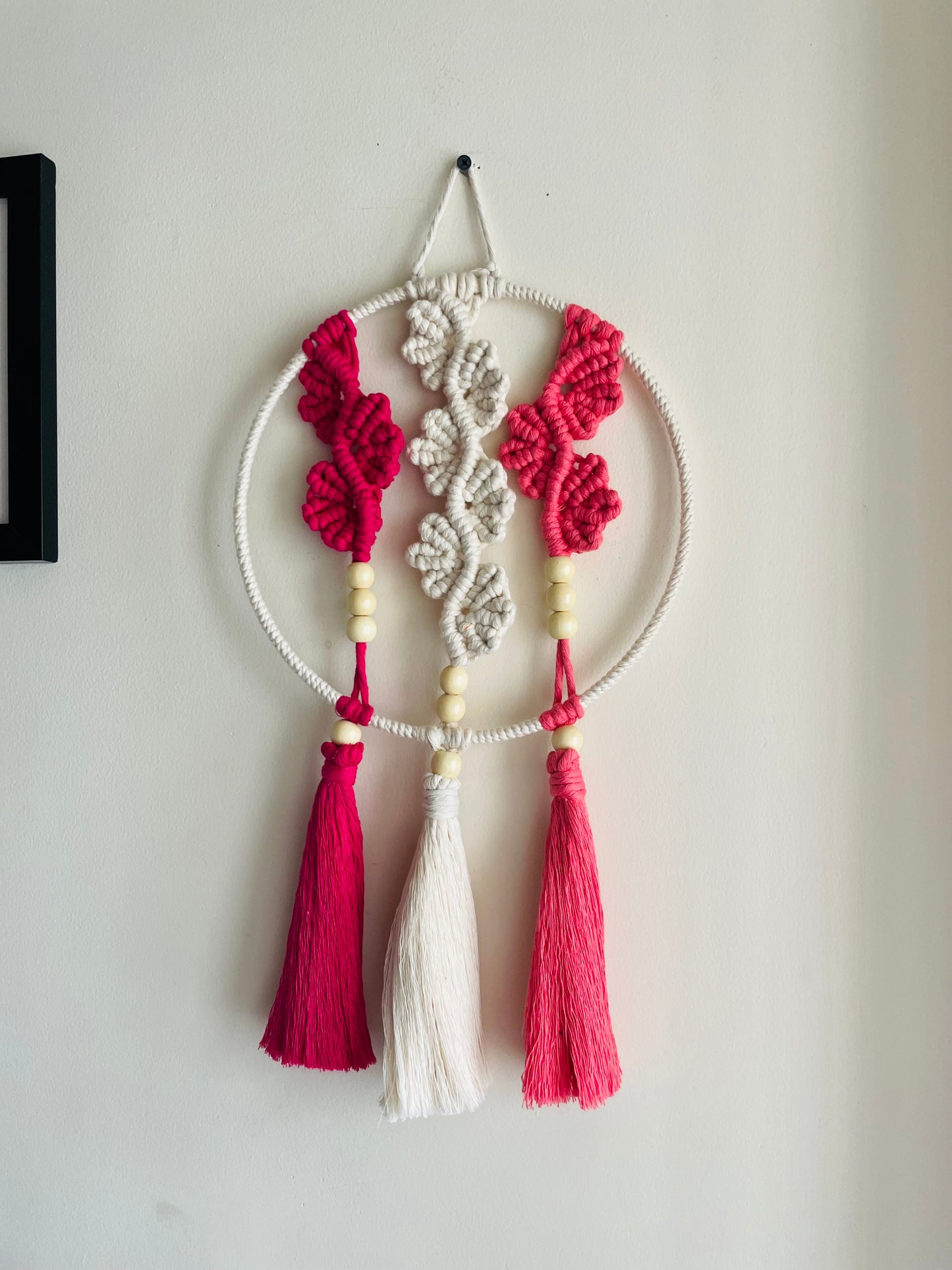 Bella (Wall Hanging)