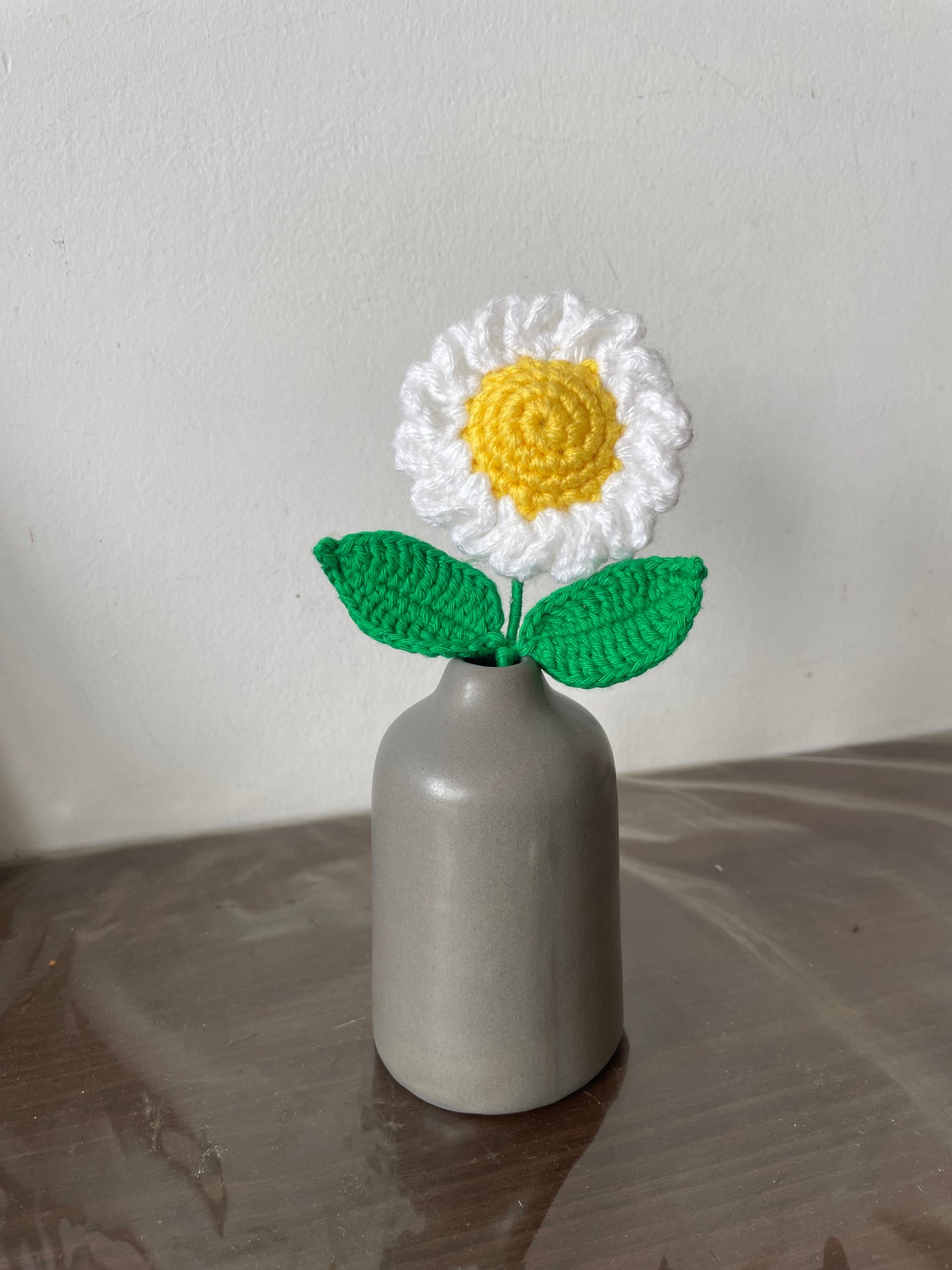 Crochet Daisy flower in Ceramic Pot