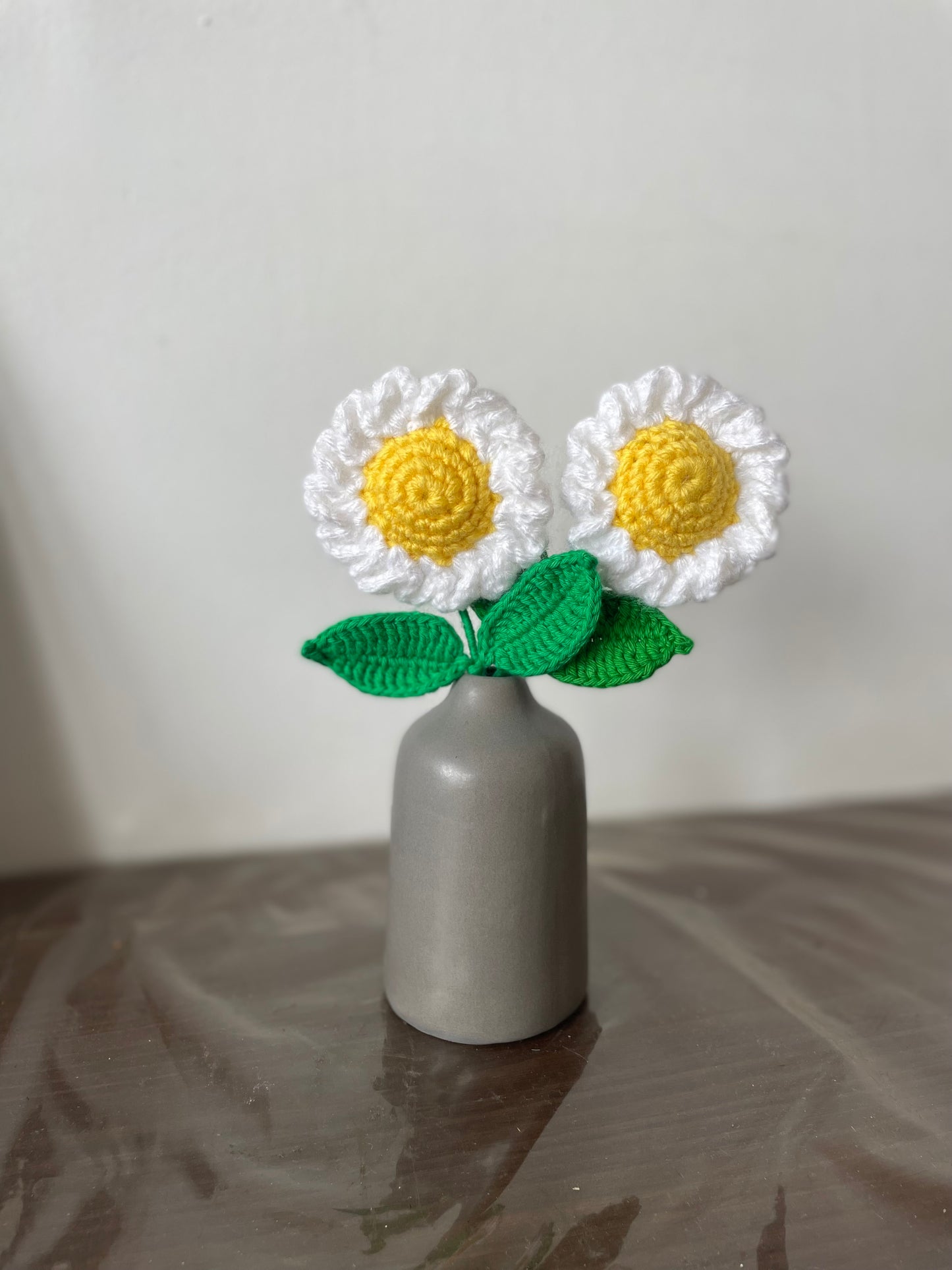 Crochet Daisy flower in Ceramic Pot