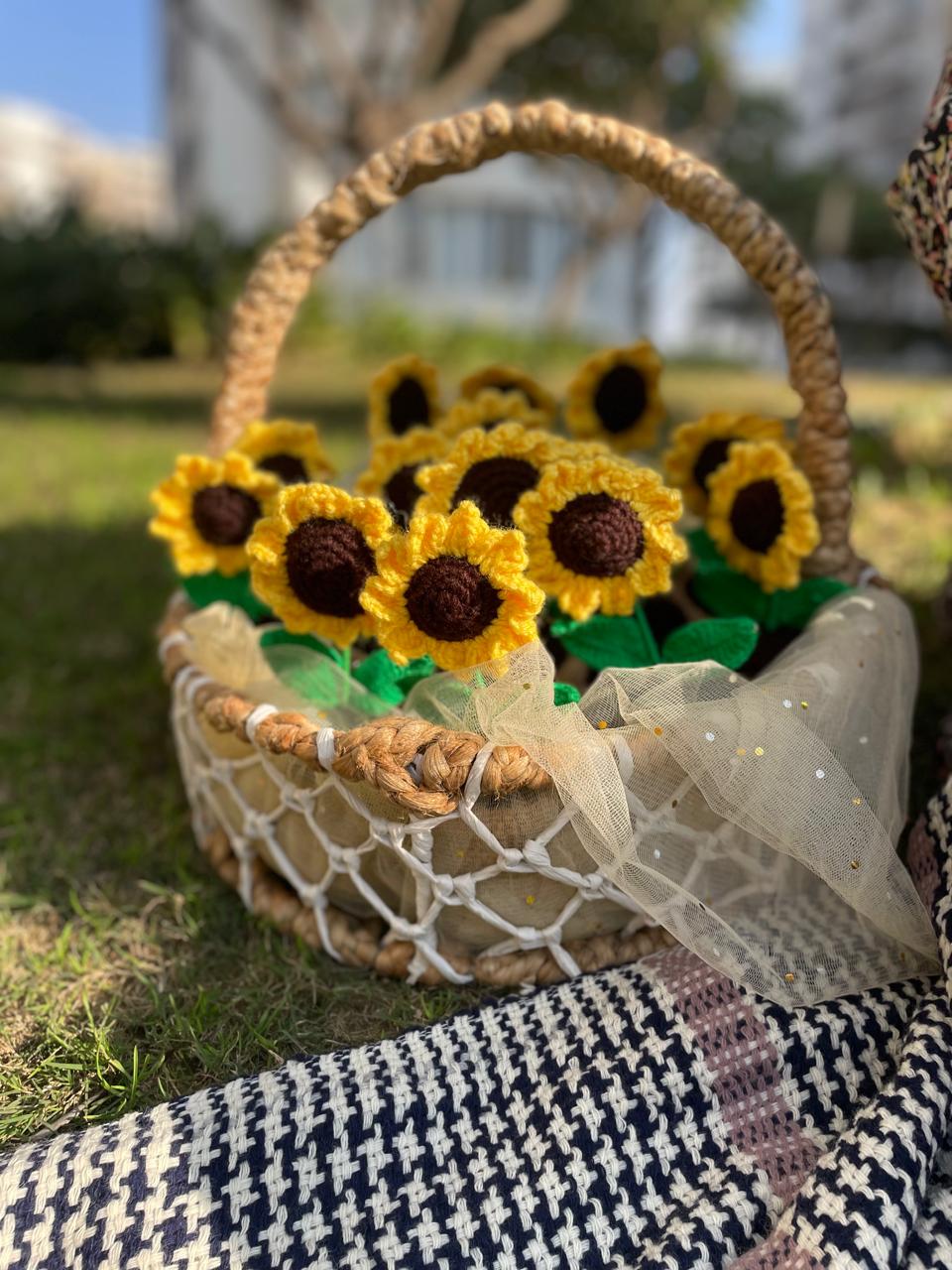 Crochet Sunflower Pot