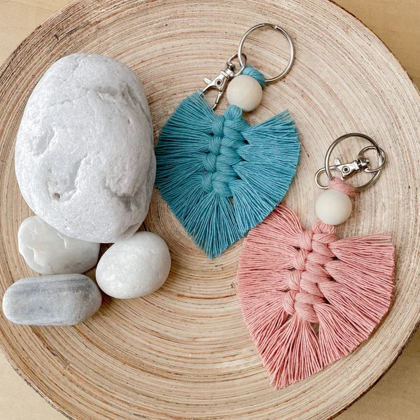 Leaf Keychain- (set of 1)